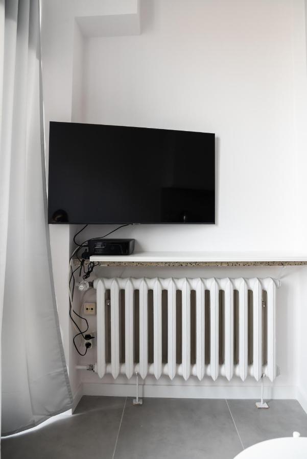 Chlodna Sky Blue Aparament Варшава Екстериор снимка